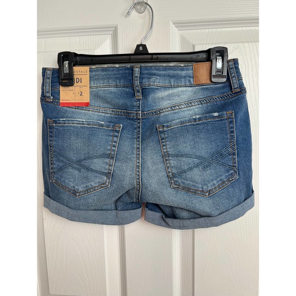NEW Aeropostale Midi Shorts Distressed Denim Stretch Size 2 - Picture 4 of 11